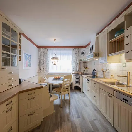 Haus Wallner * 노이스티프트임스튀바이탈