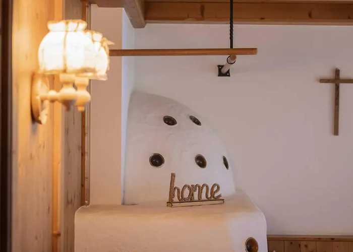 豪斯华纳酒店 *